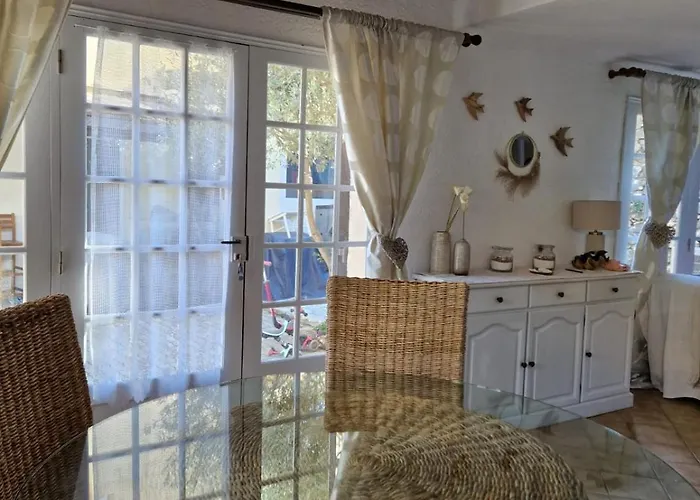 Apartment Charming Close To The Sea Sainte-Maxime