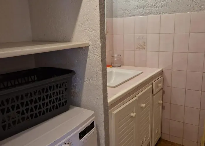 Charming Close To The Sea Apartment